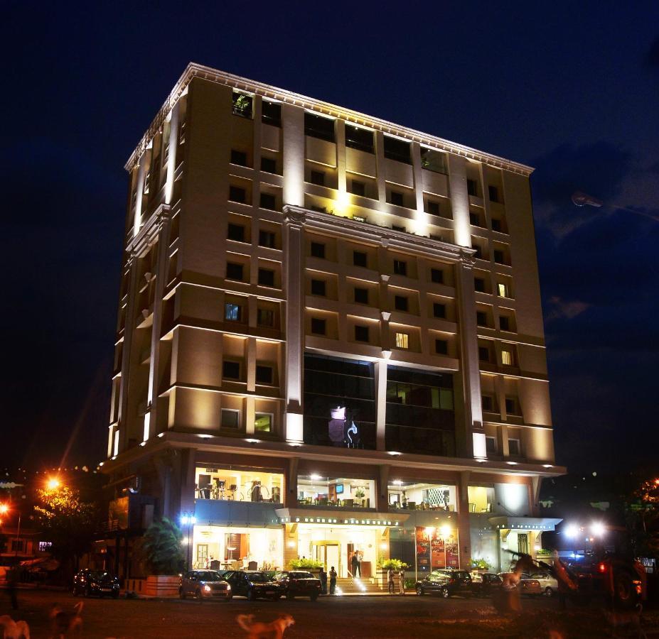 De Sovrani Hotel Kolkata Luaran gambar
