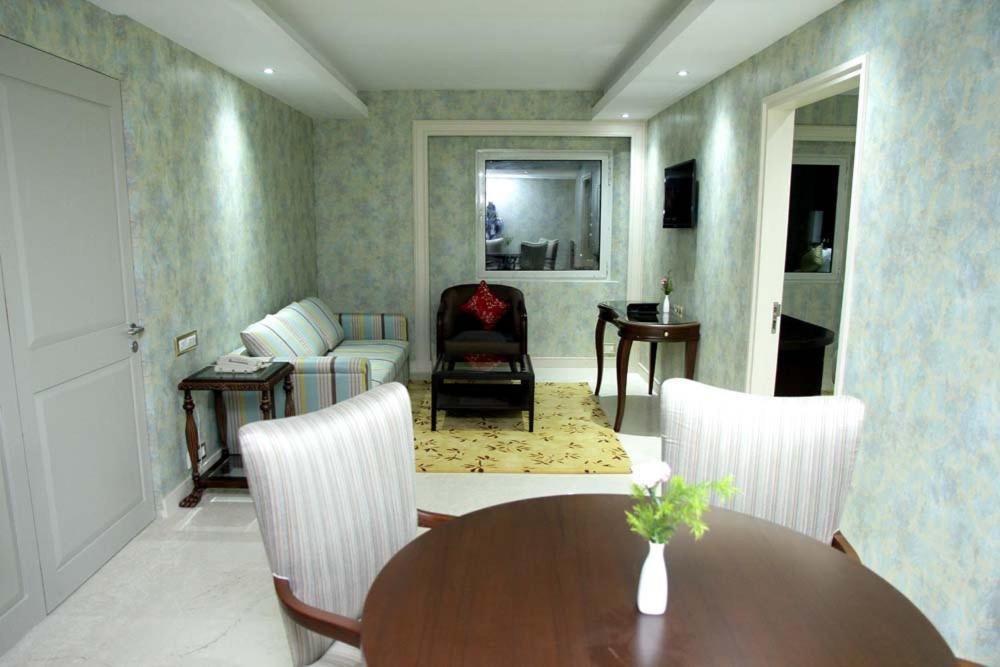 De Sovrani Hotel Kolkata Luaran gambar
