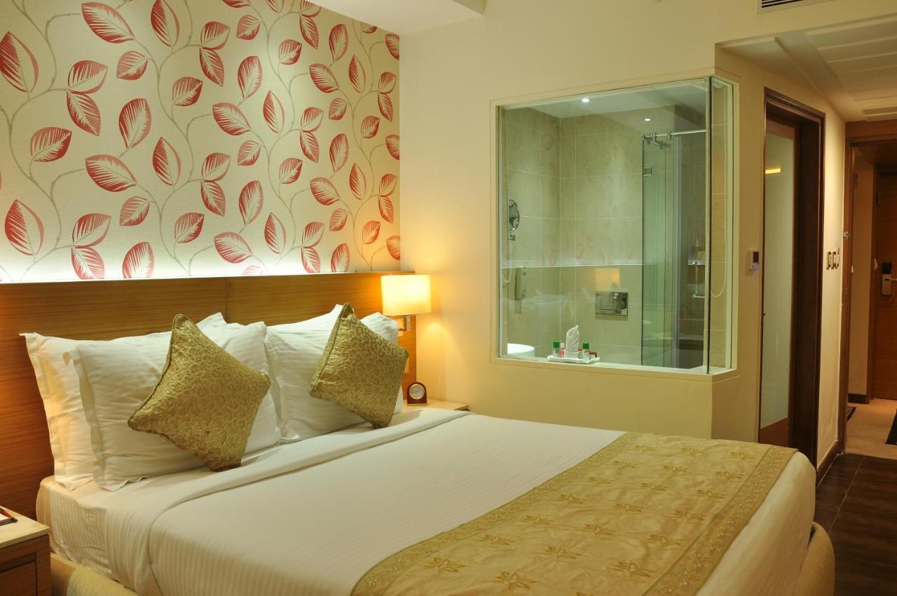 De Sovrani Hotel Kolkata Luaran gambar